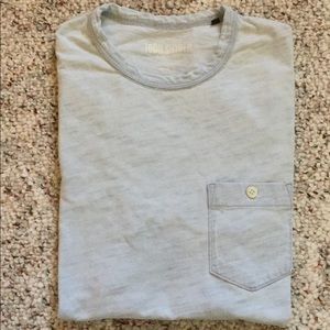 Men’s pale blue Todd Snyder short sleeve t-shirt